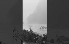 现场画面！西藏吉隆县遭受泥石流灾害，造成重大人员伤亡、失联。#熱門 #中国